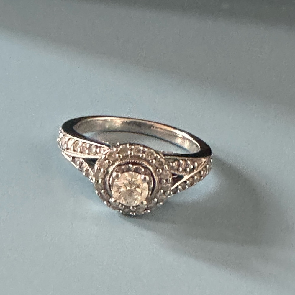 14k Diamond Ring ZEI